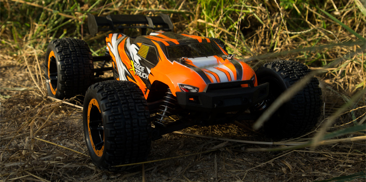 1_pinecone_model_sg1602_brushless_rc_car_